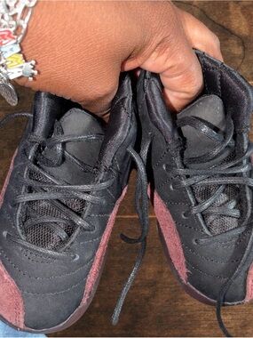 Jordan Kids Black and Burgundy Sneakers
